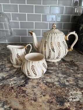 Vintage 1940’s Sadler England Porcelain Tea Set - Elegant Serving Trio. See note